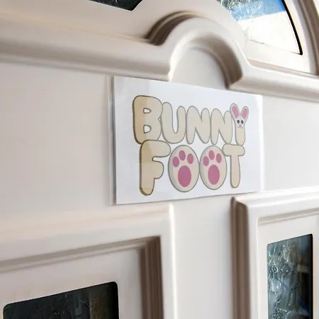 Bunnyfoot: Of 135 Sqm In Leros. Panteli